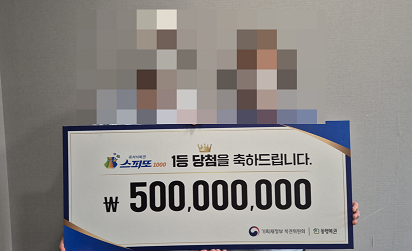 Ƕ1000