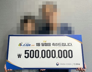 Ƕ1000